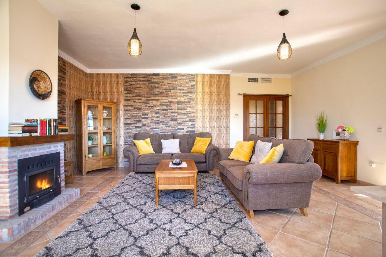 הוילה Alcaucín Casa Del Valle Con Piscina Privada מראה חיצוני תמונה