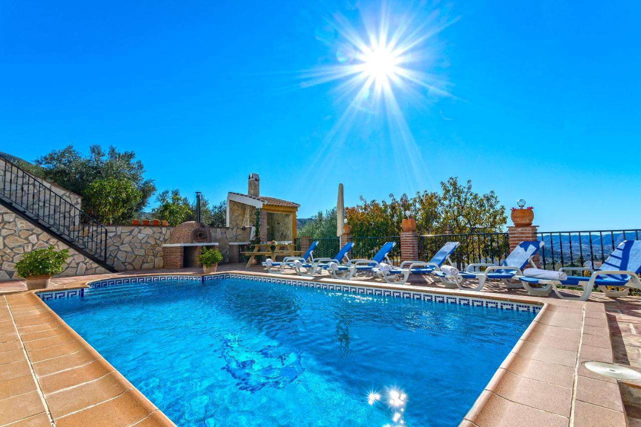 הוילה Alcaucín Casa Del Valle Con Piscina Privada מראה חיצוני תמונה
